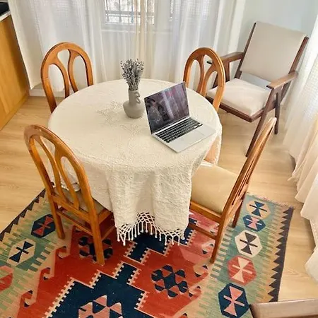 Old Town, Terrace With Sea View Будинок відпочинку Айвалик